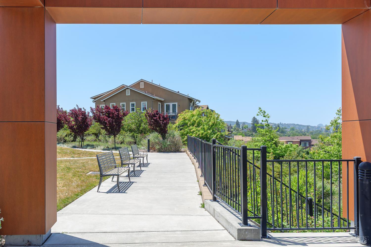 504 Ruby Street Petaluma CA 94952