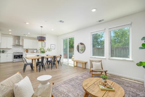 504 Ruby Street Petaluma CA 94952