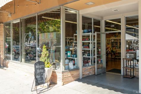 504 Ruby Street Petaluma CA 94952