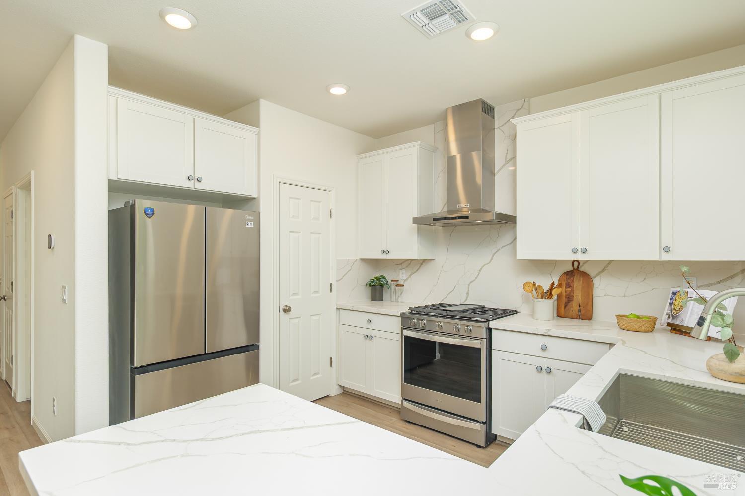 504 Ruby Street Petaluma CA 94952