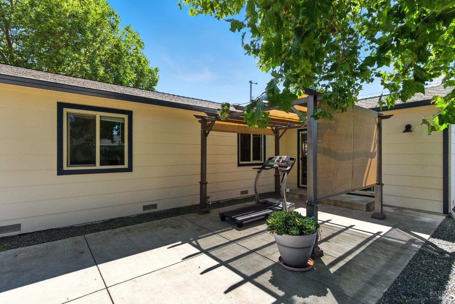 5816 Lowell Court Cotati CA 94931