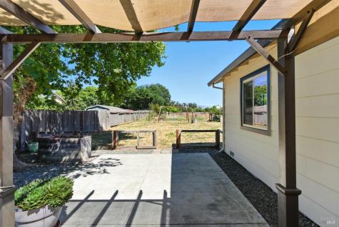 5816 Lowell Court Cotati CA 94931