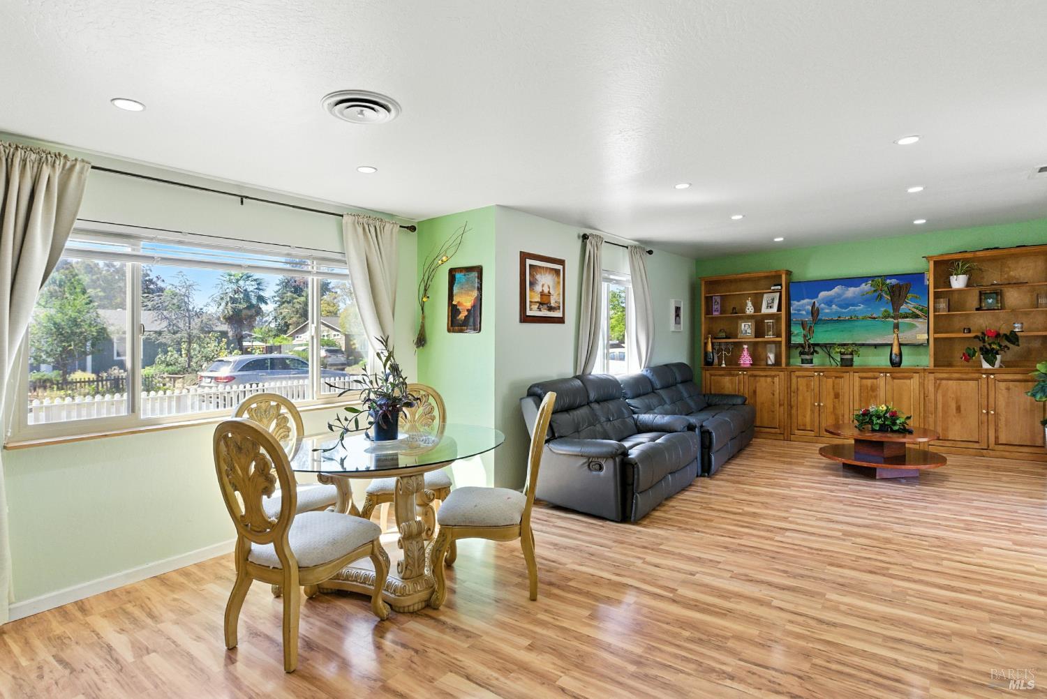 5816 Lowell Court Cotati CA 94931