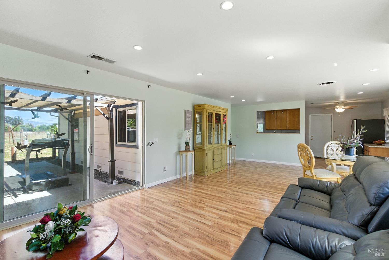 5816 Lowell Court Cotati CA 94931