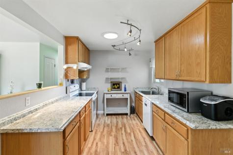 5816 Lowell Court Cotati CA 94931
