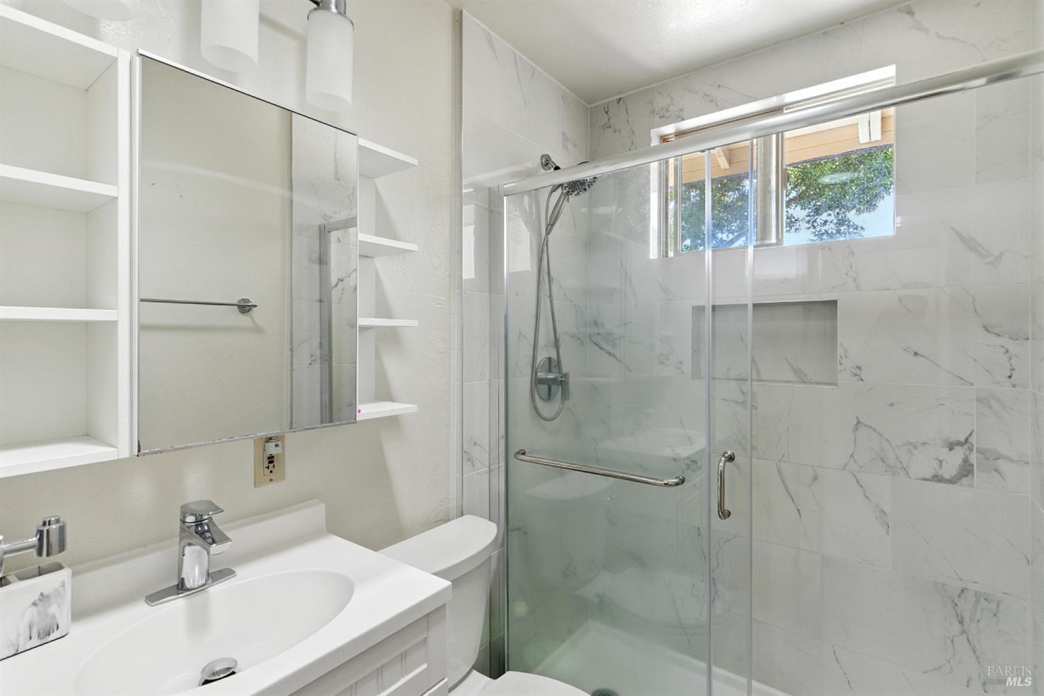 5816 Lowell Court Cotati CA 94931