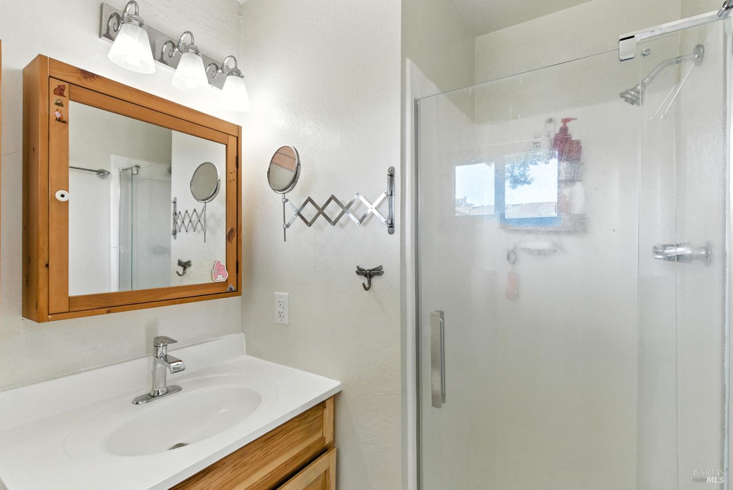 5816 Lowell Court Cotati CA 94931