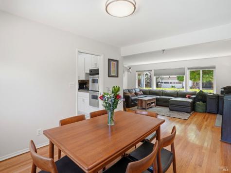33 Manzano Court Novato CA 94945