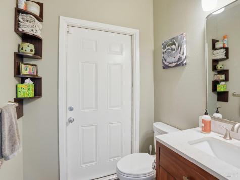 33 Manzano Court Novato CA 94945