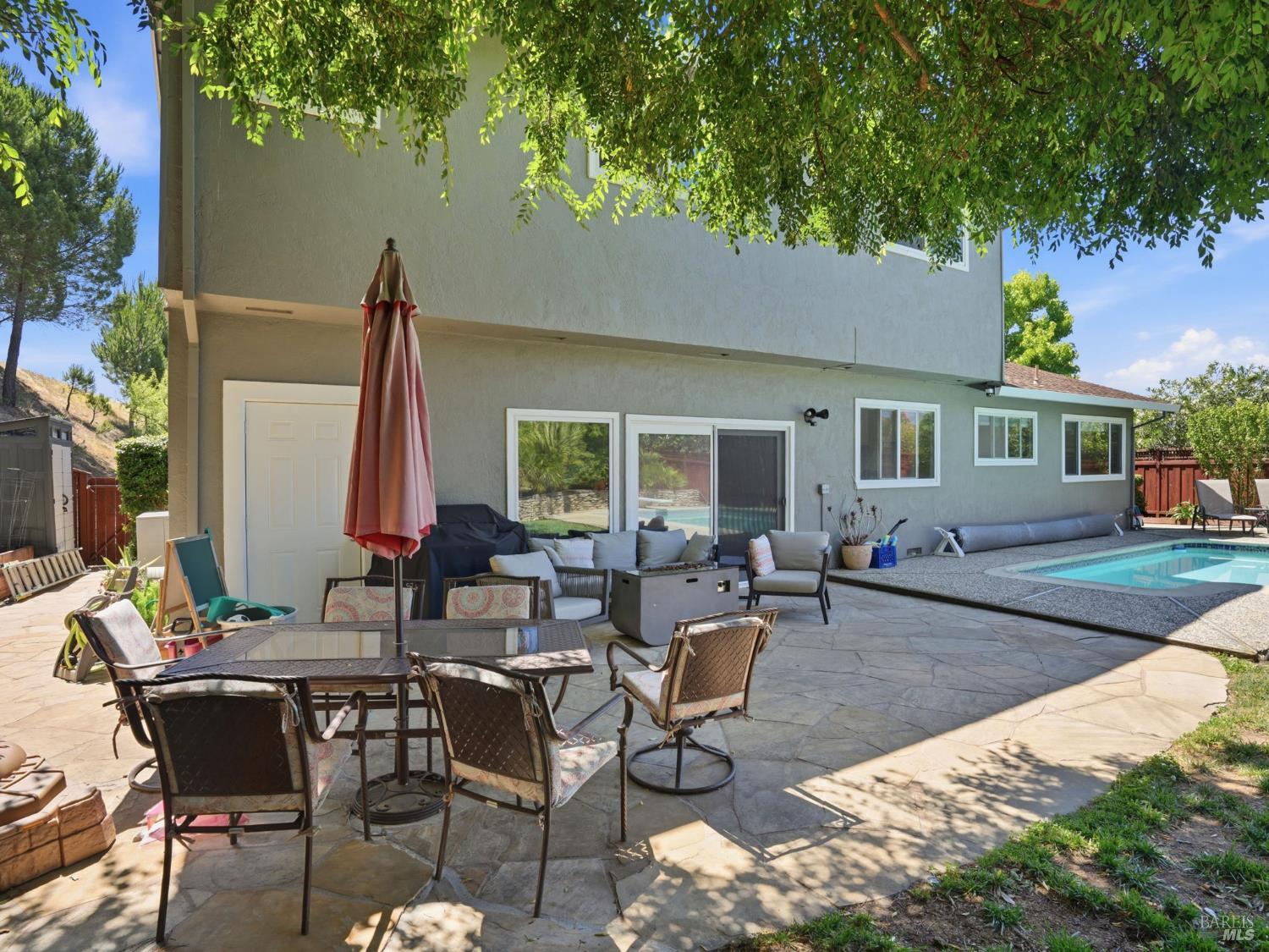 33 Manzano Court Novato CA 94945
