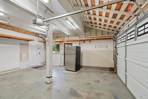 33 Manzano Court Novato CA 94945