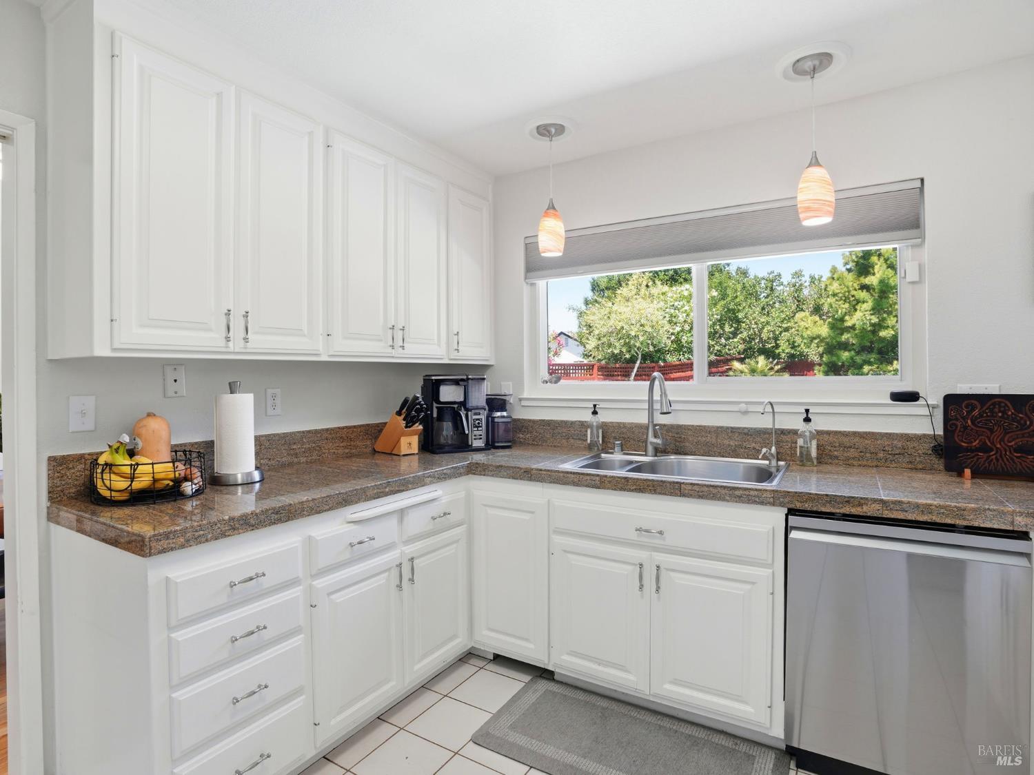 33 Manzano Court Novato CA 94945