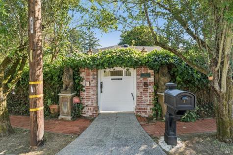 1 Hickory Road Fairfax CA 94930