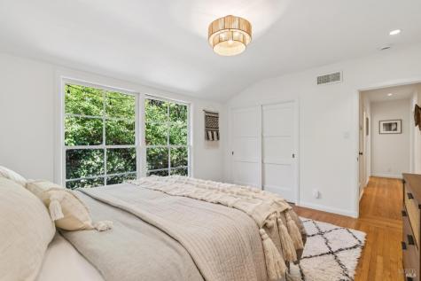 1 Hickory Road Fairfax CA 94930