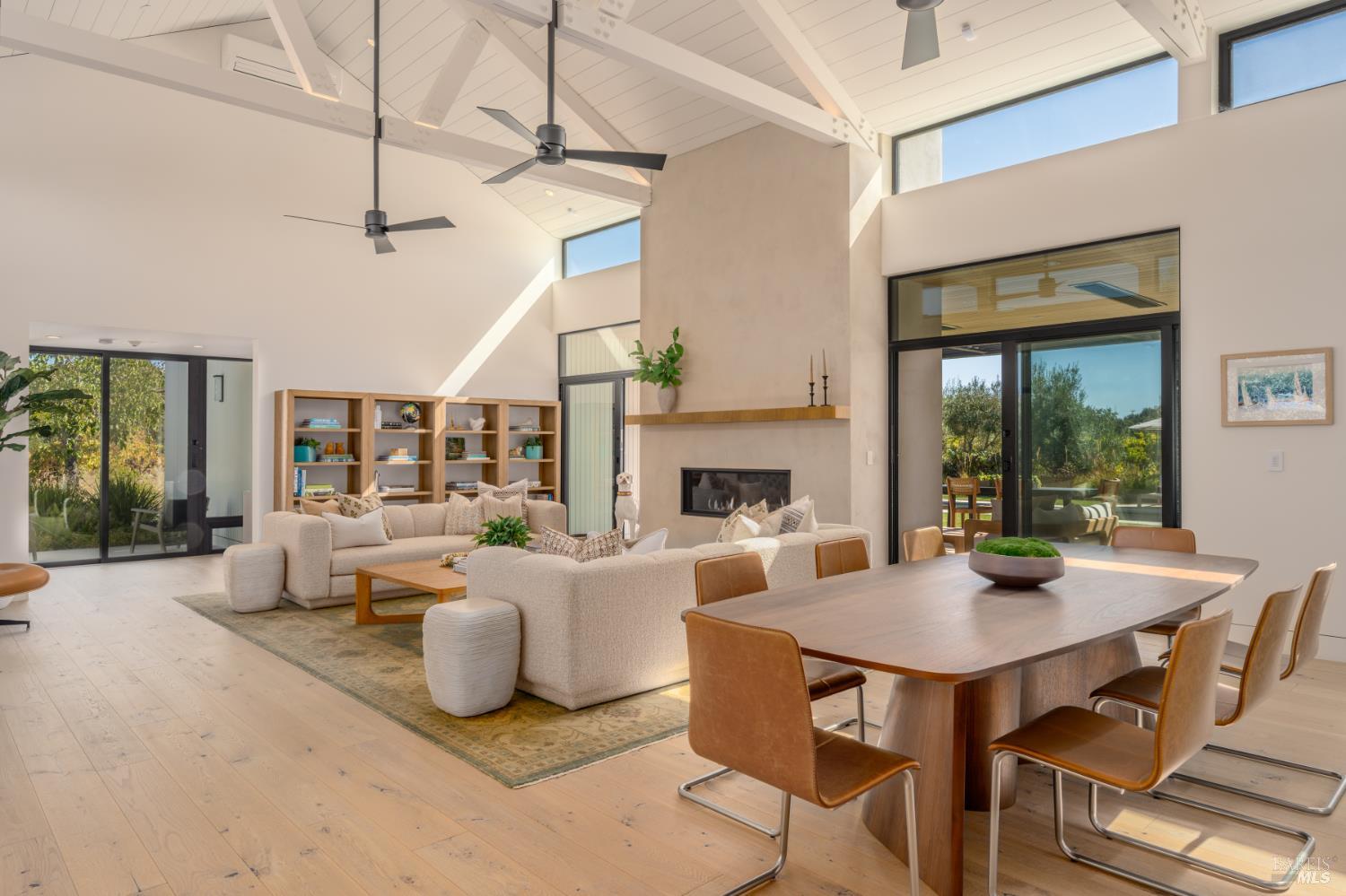 855 Grapestone Lane Sonoma CA 95476