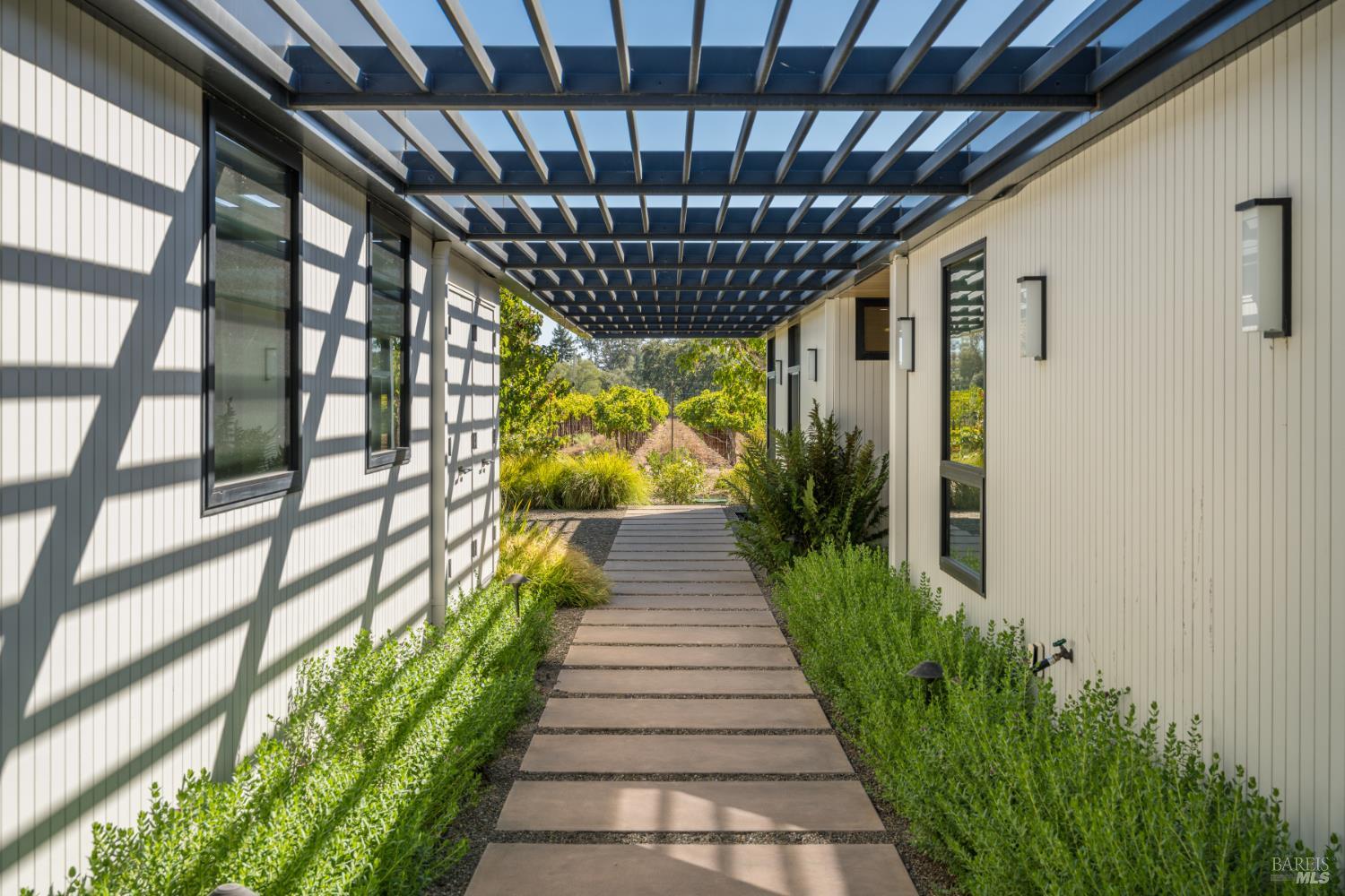 855 Grapestone Lane Sonoma CA 95476