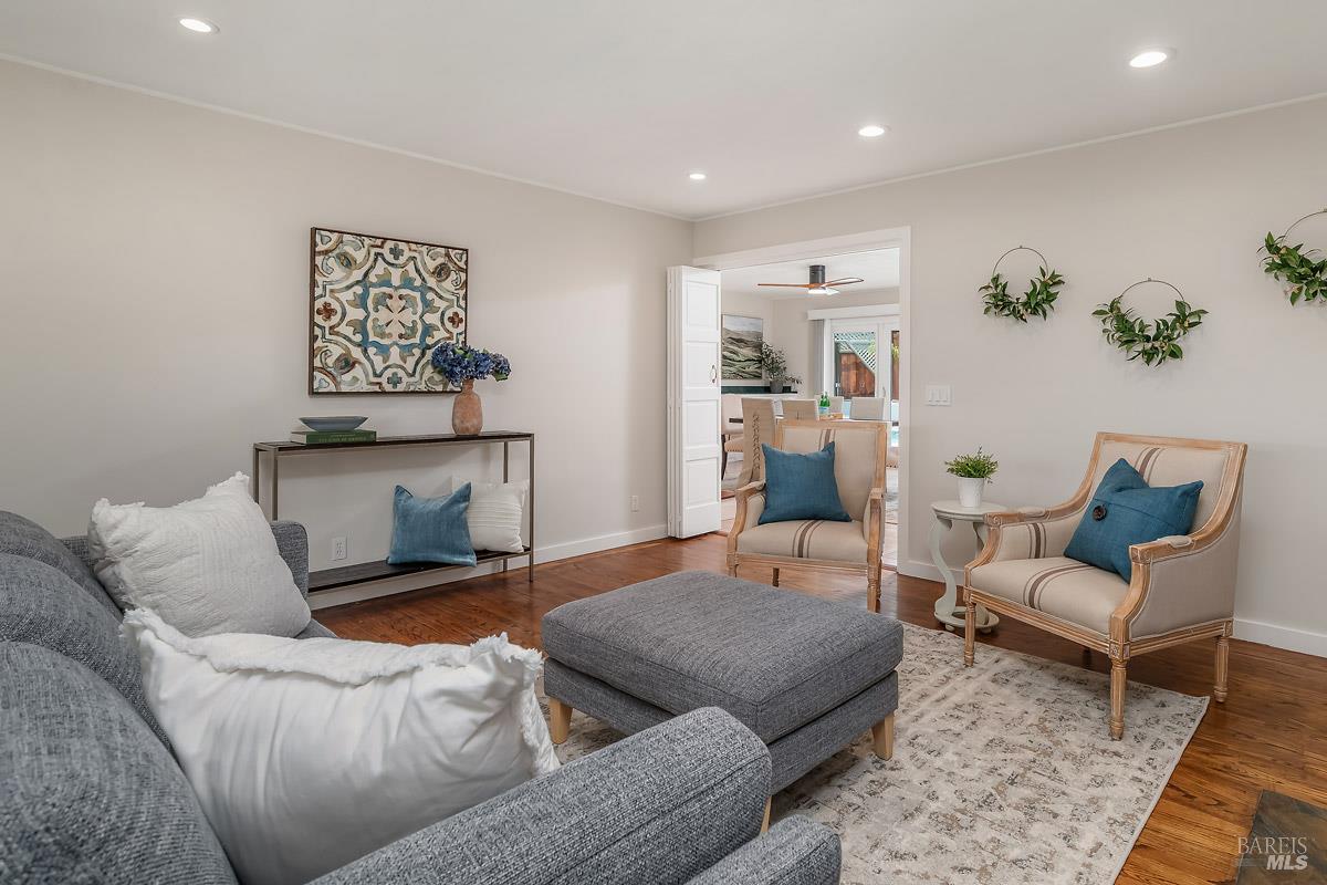 19 Carmel Drive Novato CA 94945