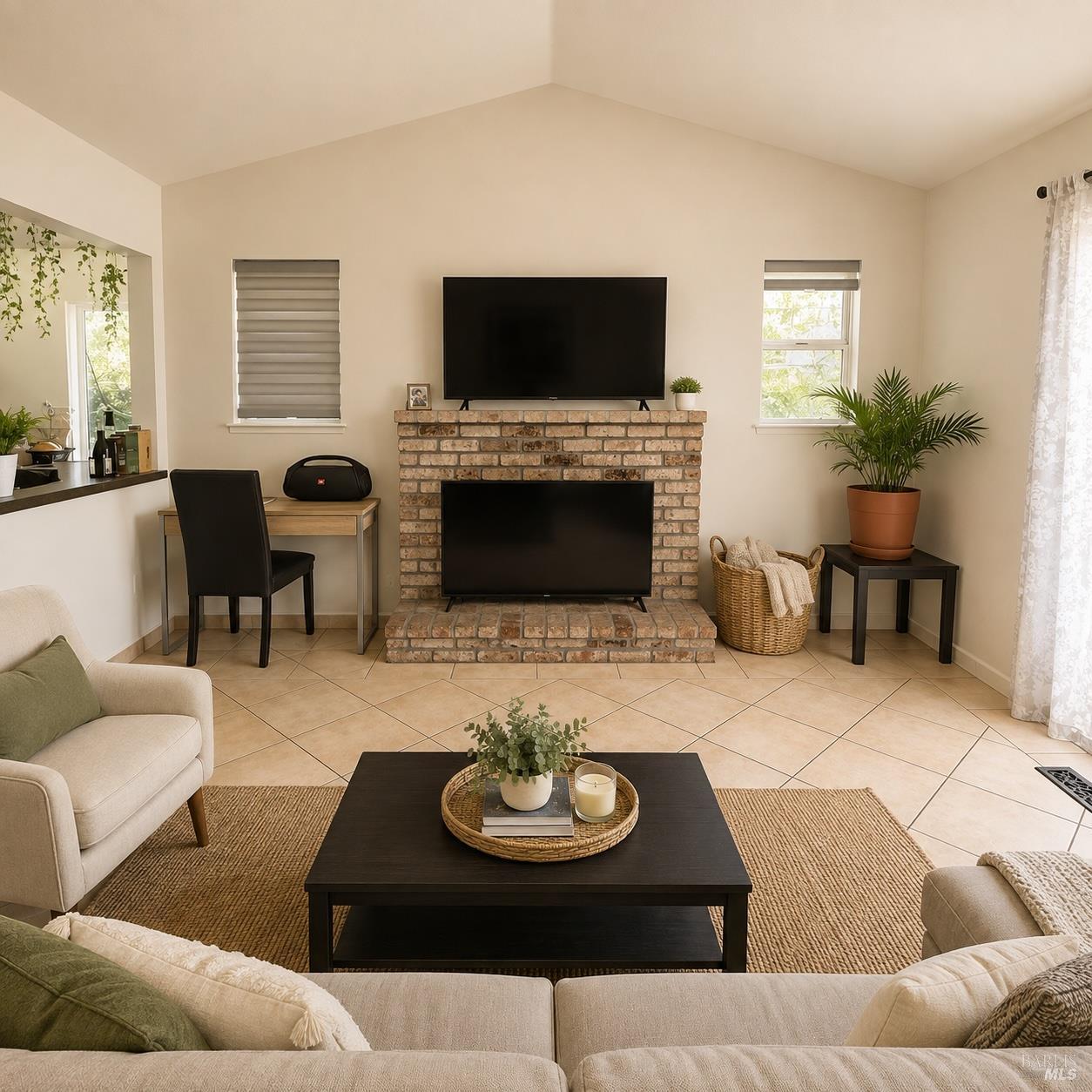 2008 Tokay Street Santa Rosa CA 95404