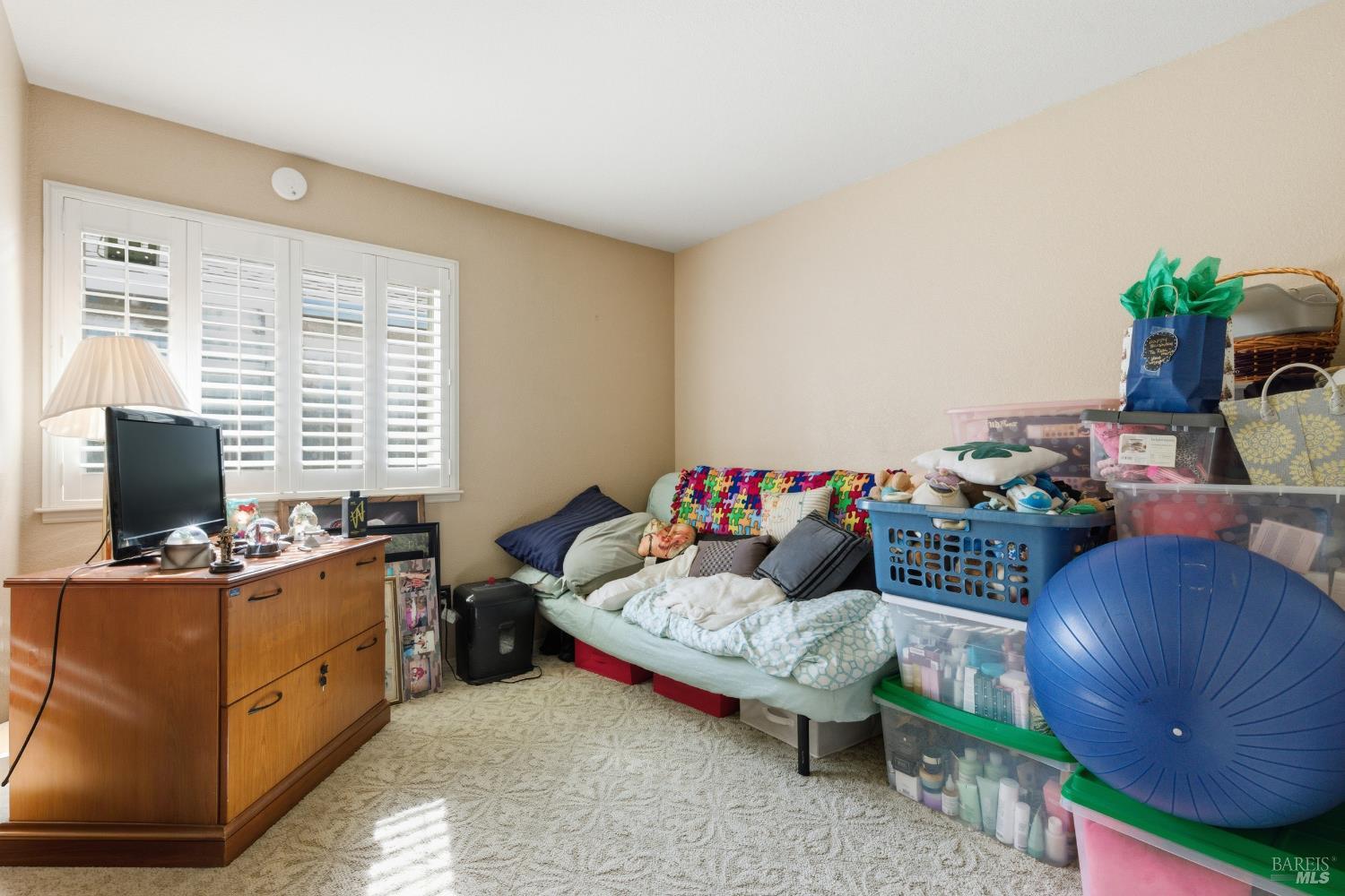 701 Oak Brook Drive Vacaville CA 95687