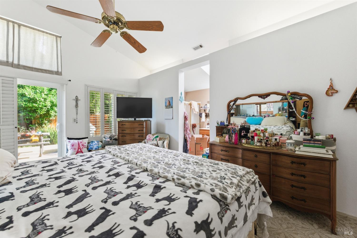 701 Oak Brook Drive Vacaville CA 95687