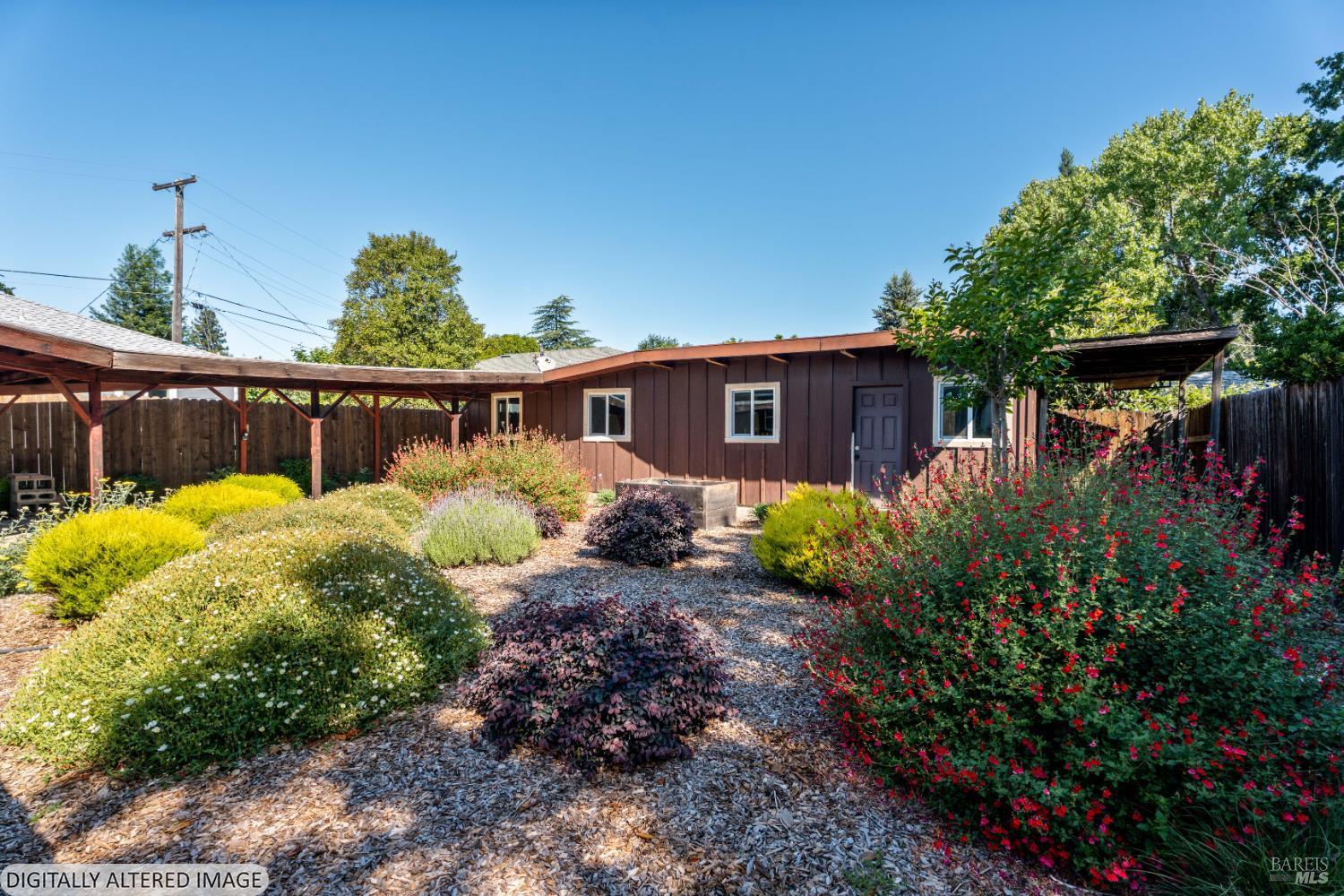 548 Peach Street Ukiah CA 95482