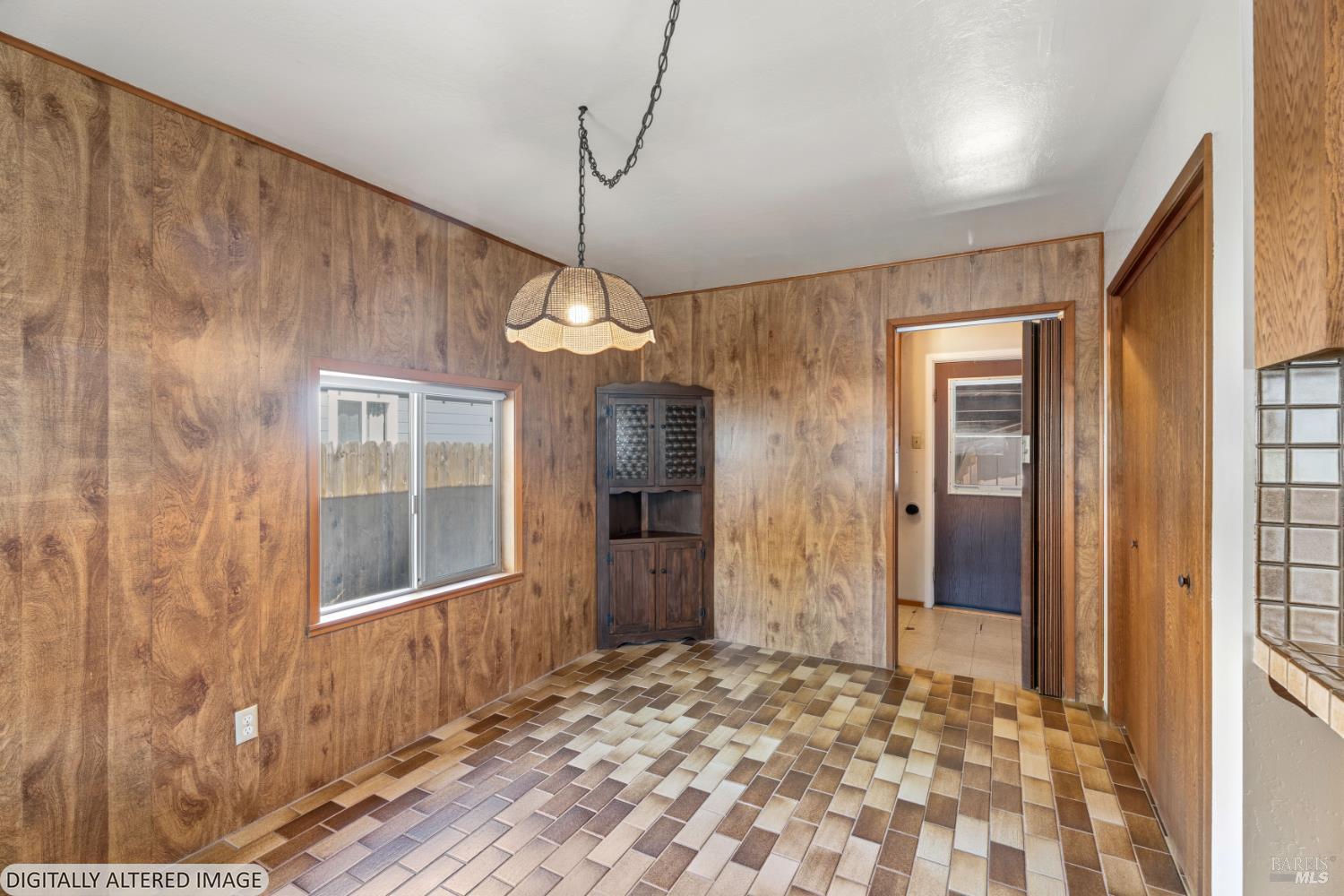 548 Peach Street Ukiah CA 95482