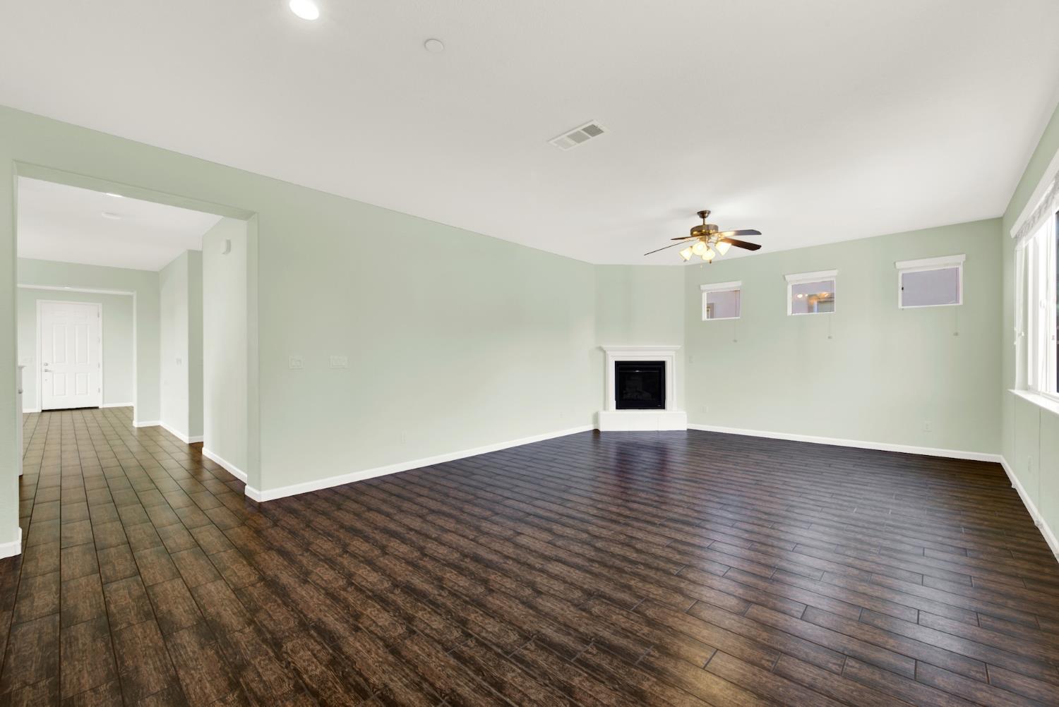2759 Coranado Street West Sacramento CA 95691