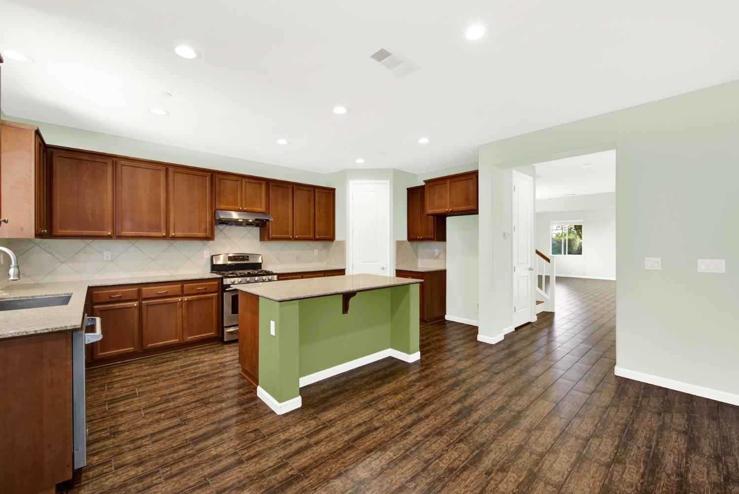 2759 Coranado Street West Sacramento CA 95691