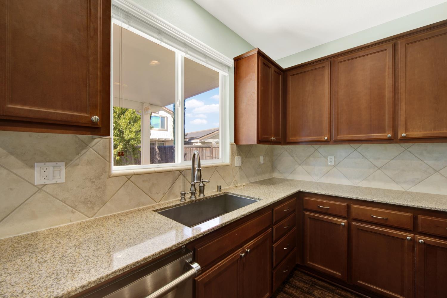 2759 Coranado Street West Sacramento CA 95691