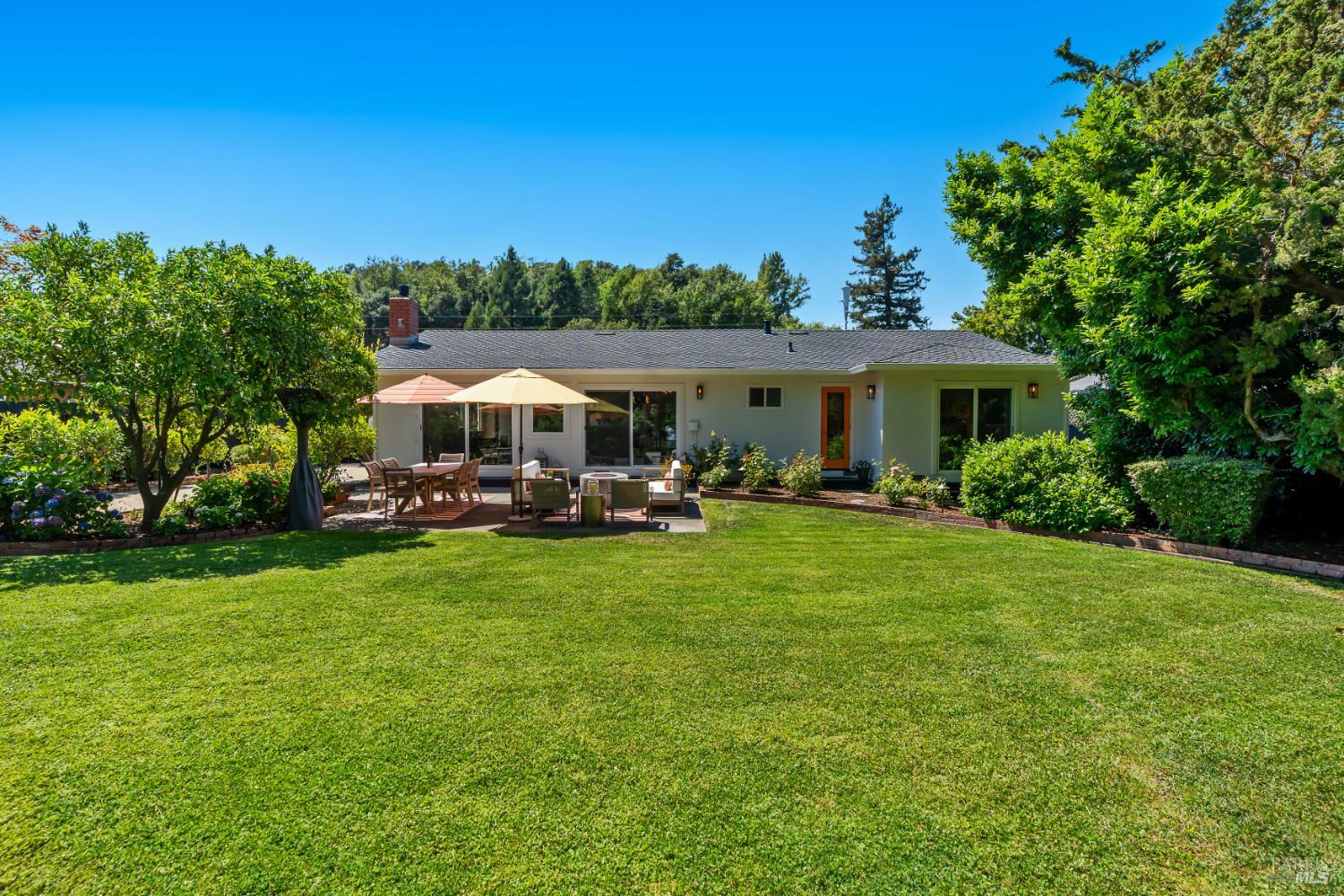 2970 Brookwood Drive Napa CA 94558