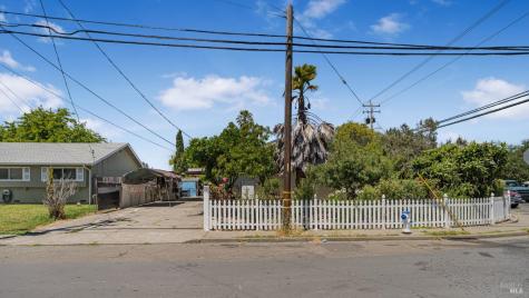 1801 Corby Avenue Santa Rosa CA 95407