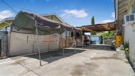 1801 Corby Avenue Santa Rosa CA 95407