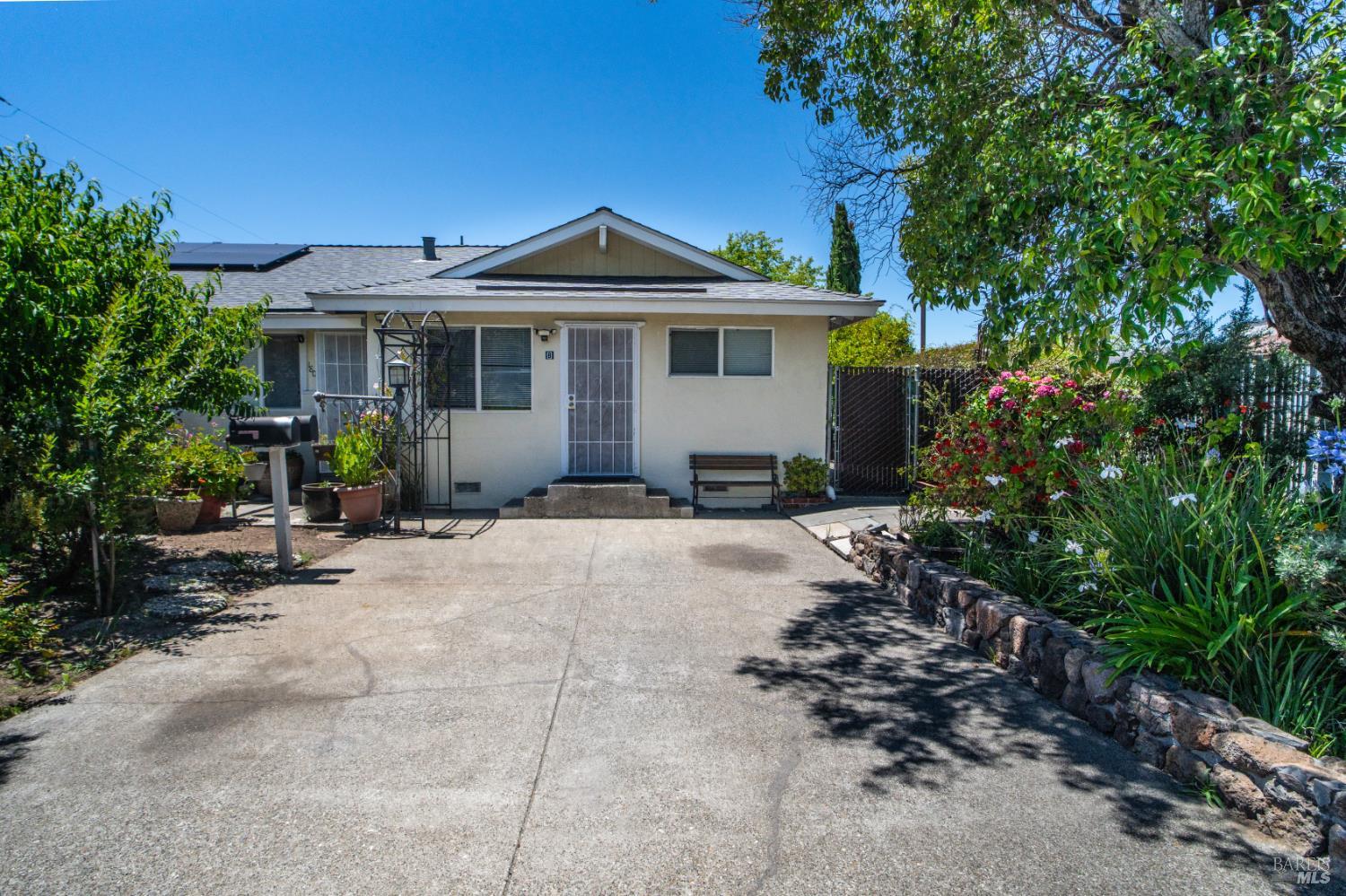 1801 Corby Avenue Santa Rosa CA 95407