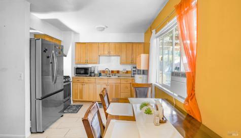 1801 Corby Avenue Santa Rosa CA 95407