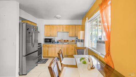 1801 Corby Avenue Santa Rosa CA 95407