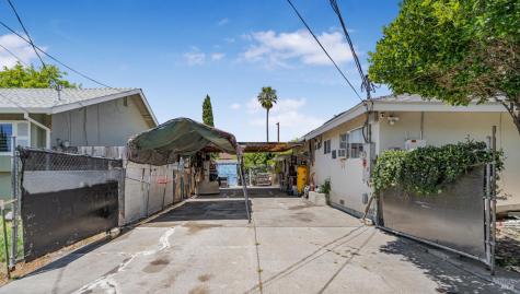 1801 Corby Avenue Santa Rosa CA 95407