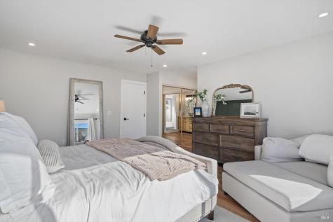 4472 Hollingsworth Circle Rohnert Park CA 94928