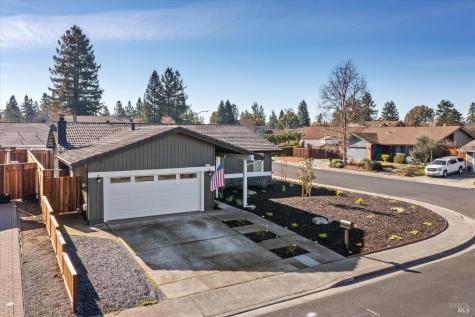 4472 Hollingsworth Circle Rohnert Park CA 94928