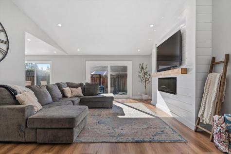 4472 Hollingsworth Circle Rohnert Park CA 94928