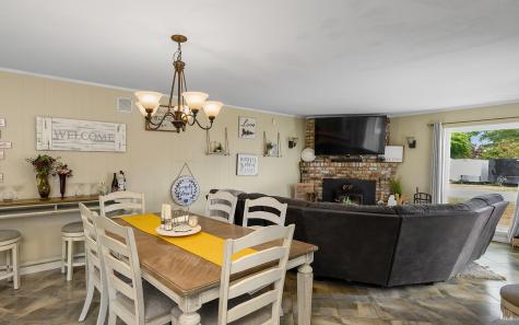 1682 Peterson Lane Santa Rosa CA 95403
