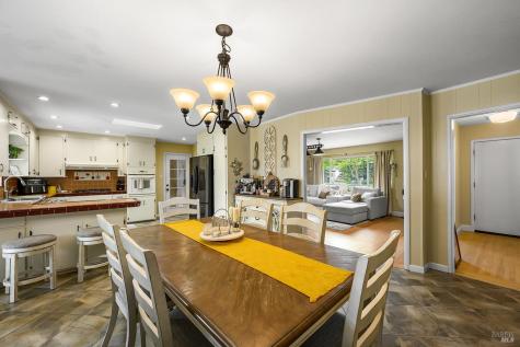 1682 Peterson Lane Santa Rosa CA 95403