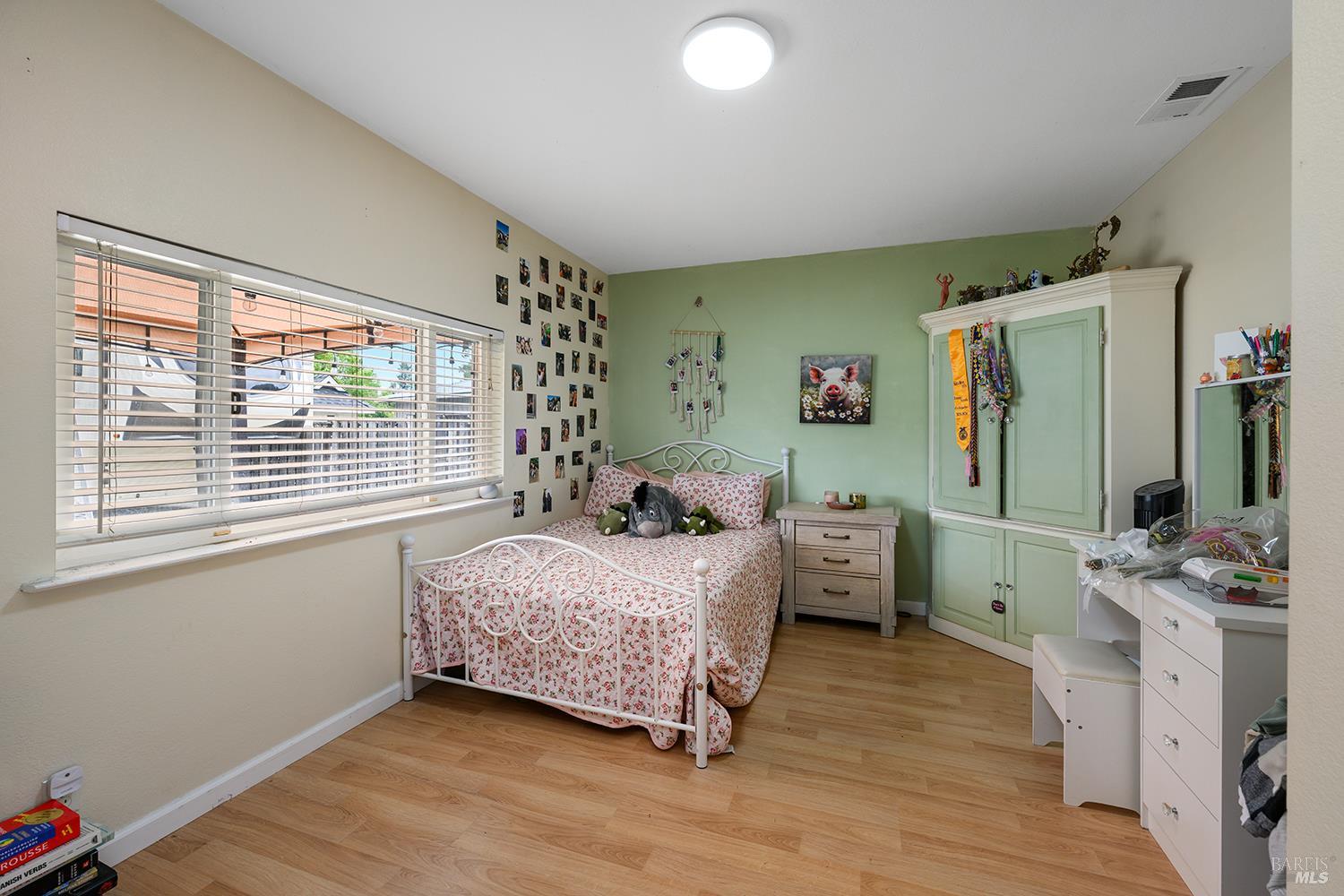 1682 Peterson Lane Santa Rosa CA 95403