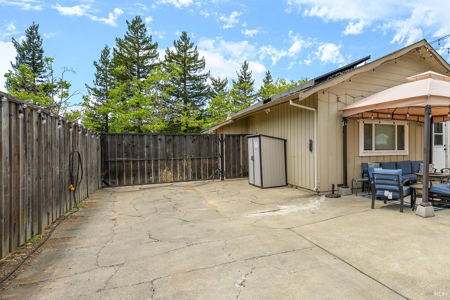 1682 Peterson Lane Santa Rosa CA 95403