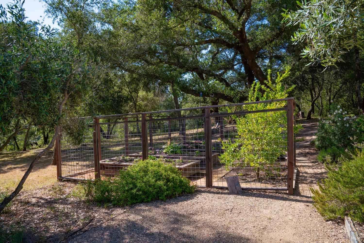 5270 Dry Creek Road Napa CA 94558