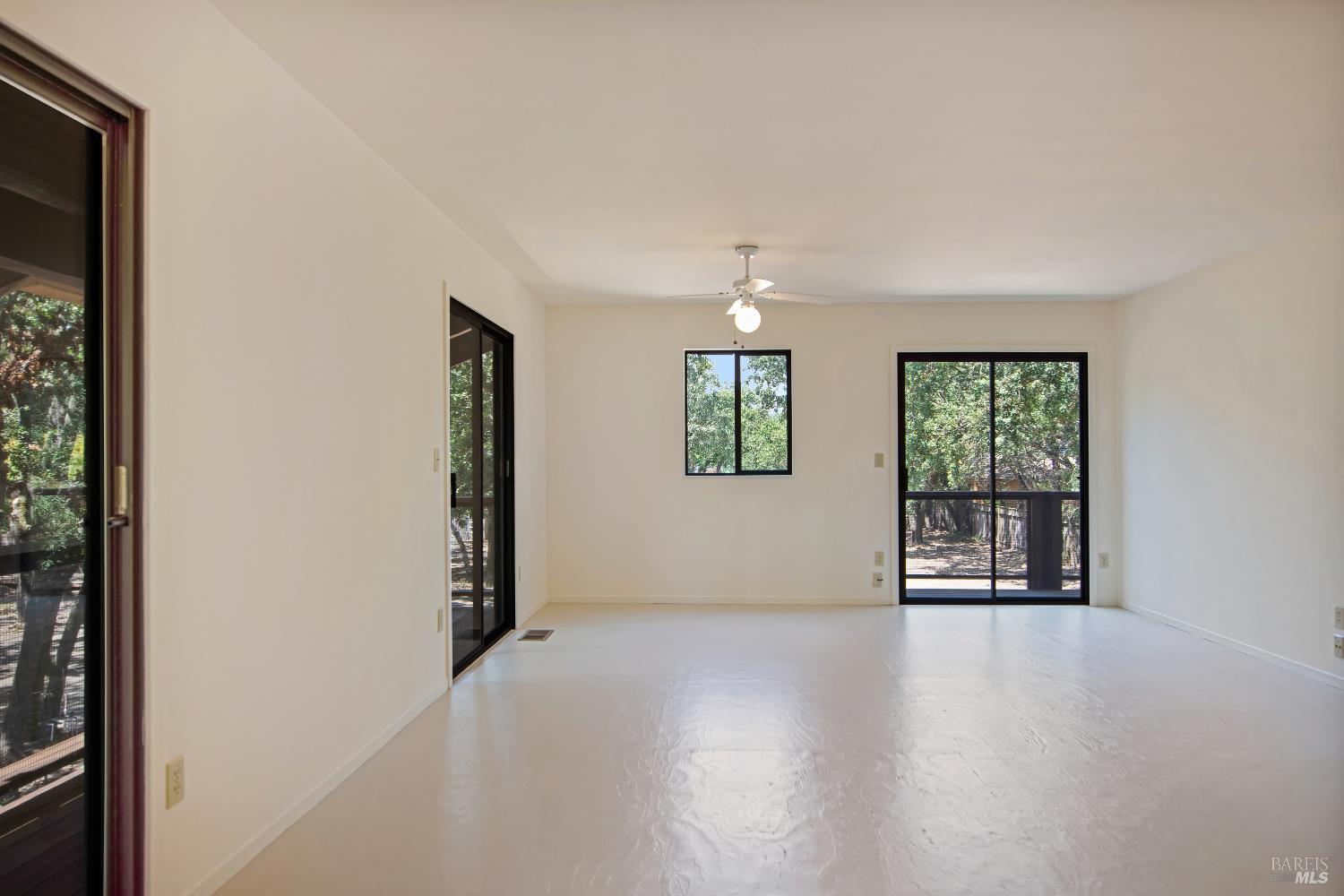 1050 Castle Road Sonoma CA 95476