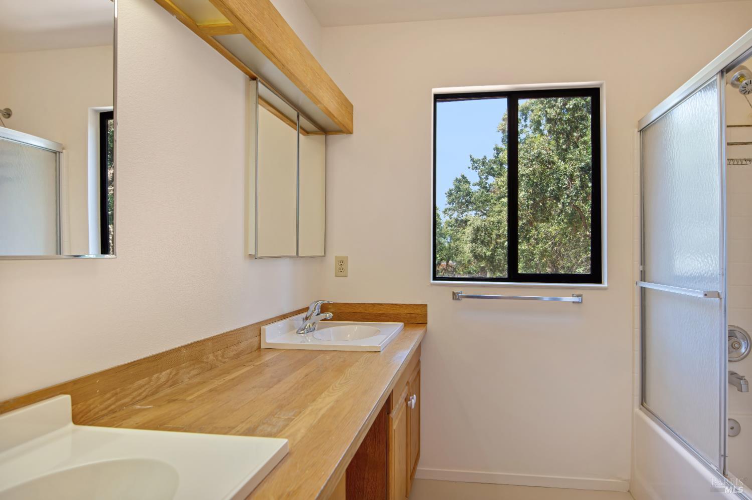 1050 Castle Road Sonoma CA 95476