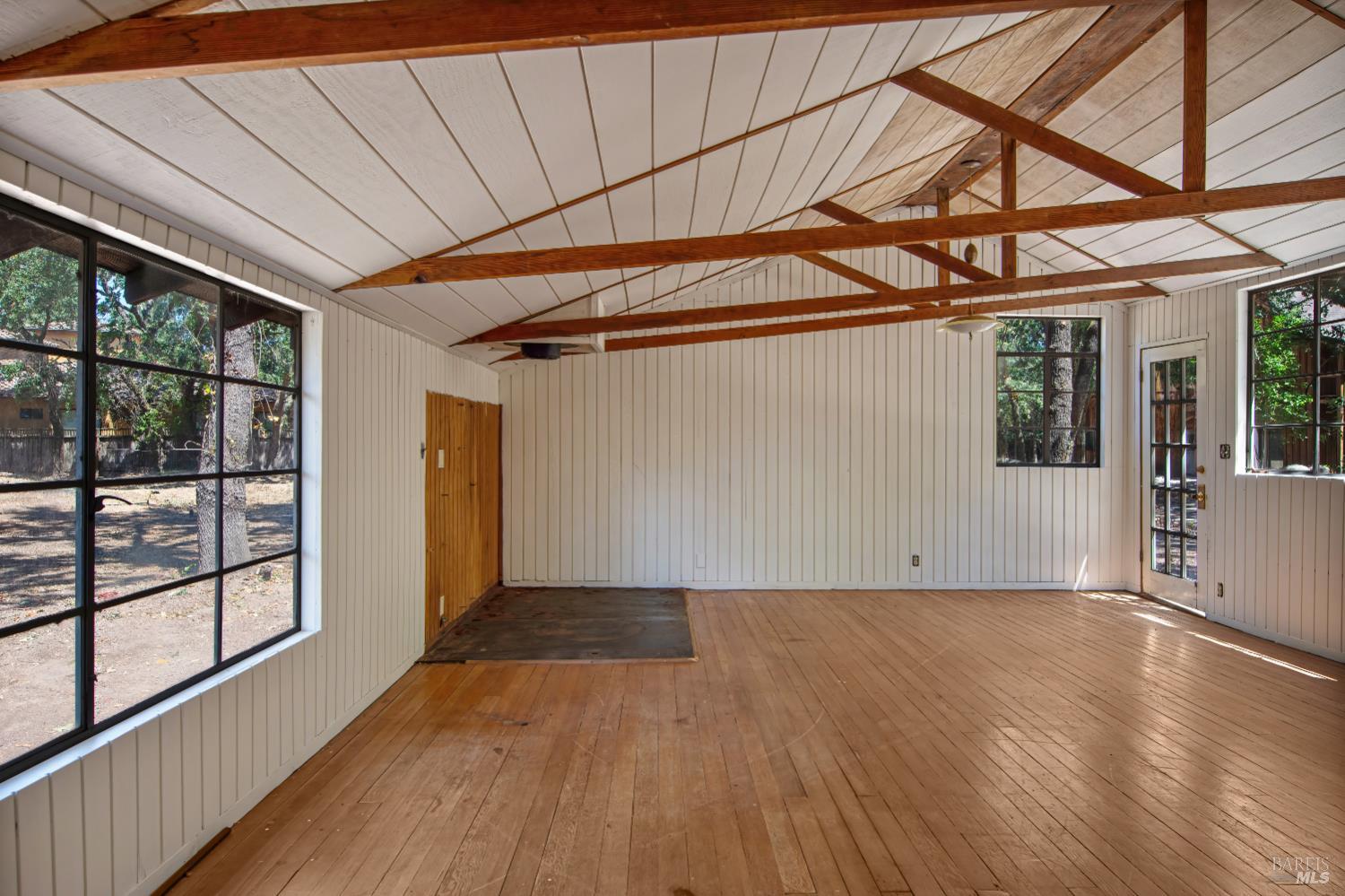 1050 Castle Road Sonoma CA 95476