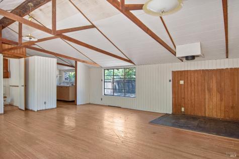 1050 Castle Road Sonoma CA 95476