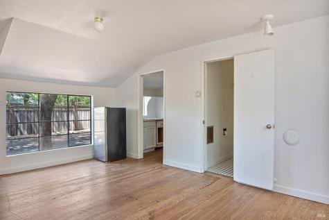 1050 Castle Road Sonoma CA 95476