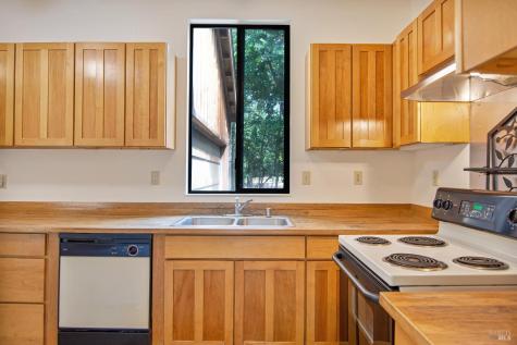 1050 Castle Road Sonoma CA 95476